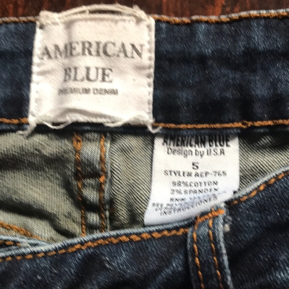 Jeans - Picture 1 of 4